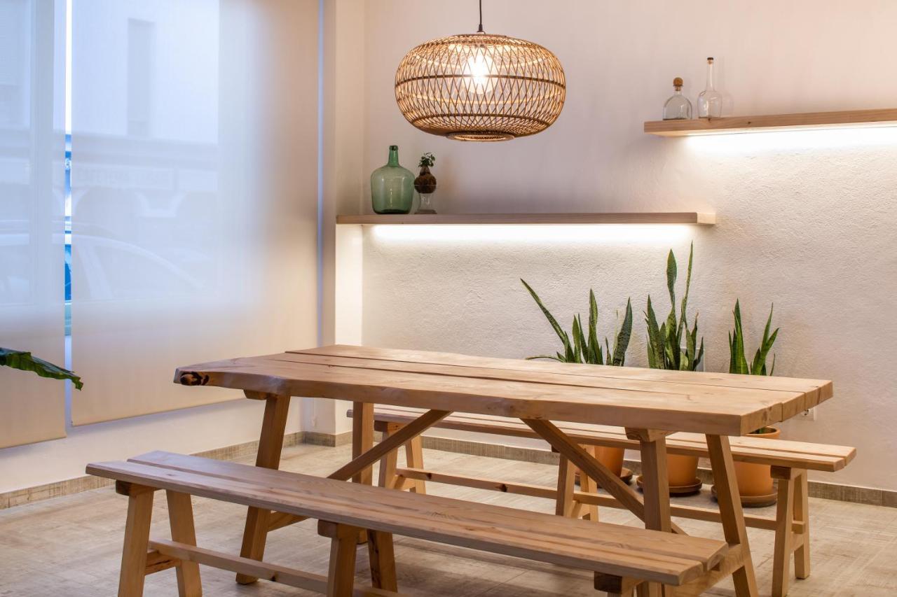 Hostal Residencia Nicolau Σαν Αντόνιο Εξωτερικό φωτογραφία