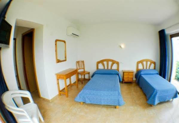 Hostal Residencia Nicolau Σαν Αντόνιο Εξωτερικό φωτογραφία