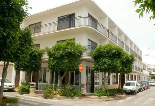Hostal Residencia Nicolau Σαν Αντόνιο Εξωτερικό φωτογραφία
